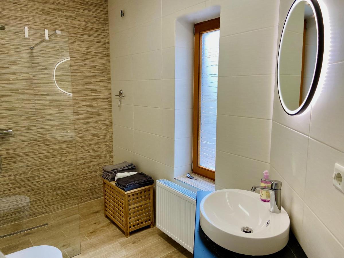 Ferienwohnung Reuscher, Trier-Newel Zewnętrze zdjęcie